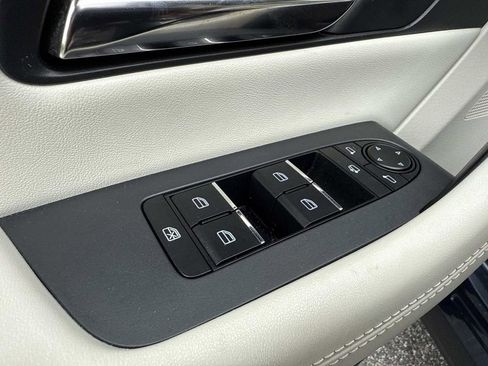 Used 2025 MAZDA CX-90 3.3 Turbo S w/ Premium Package image 25