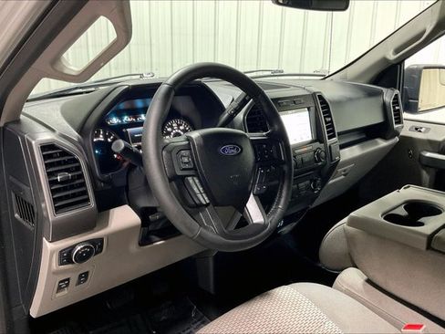 Used 2018 Ford F150 XLT w/ Equipment Group 302A Luxury AWD/4WD image 14