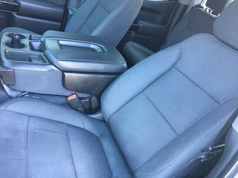 Used 2021 Chevrolet Silverado 1500 Custom Trail Boss w/ Midnight Edition AWD/4WD image 15