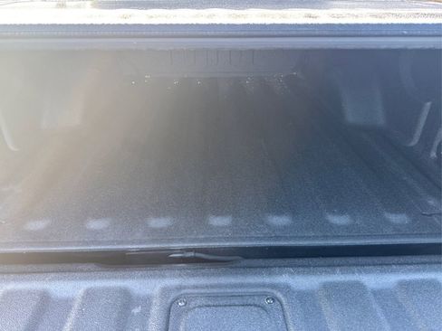 Used 2024 Jeep Gladiator Sport image 22