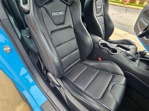 Used 2025 Ford Mustang GT Premium w/ GT Performance Package image 18