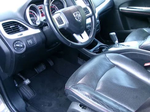Used 2018 Dodge Journey GT FWD image 12