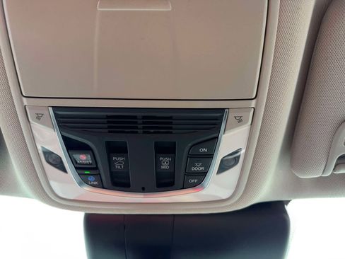 Certified 2024 Acura RDX SH-AWD w/ Technology Package image 32