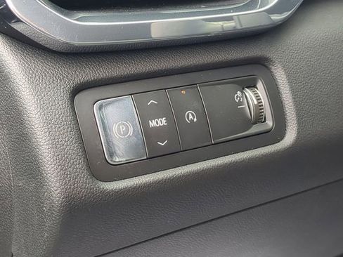 New 2026 GMC Acadia Denali w/ Super Cruise Package image 25