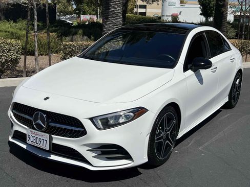 Used 2022 Mercedes-Benz A 220 w/ AMG Line image 21