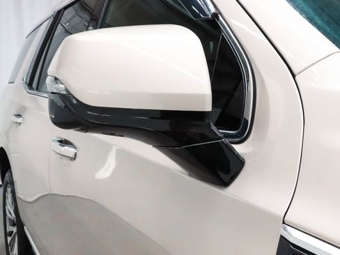 Used 2021 GMC Yukon Denali w/ Denali Premium Package image 55