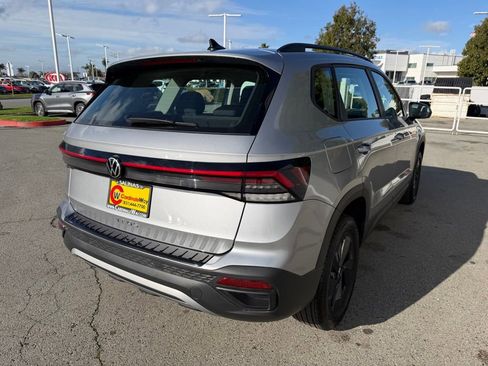 New 2026 Volkswagen Taos S image 6