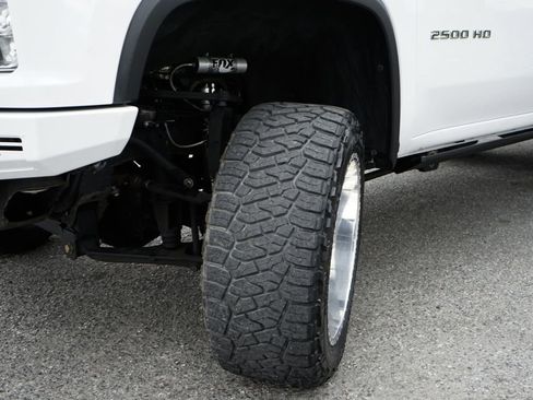 Used 2020 Chevrolet Silverado 2500 LTZ w/ LTZ Convenience Package image 49