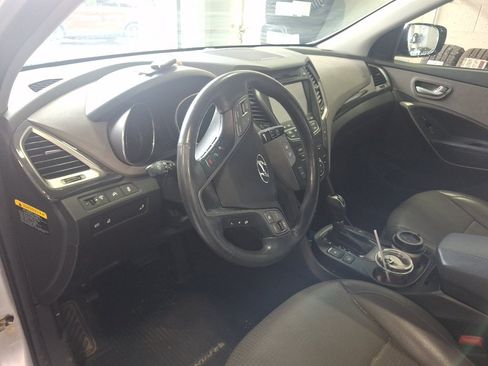Used 2014 Hyundai Santa Fe Sport w/ Technology Package 04 FWD image 3