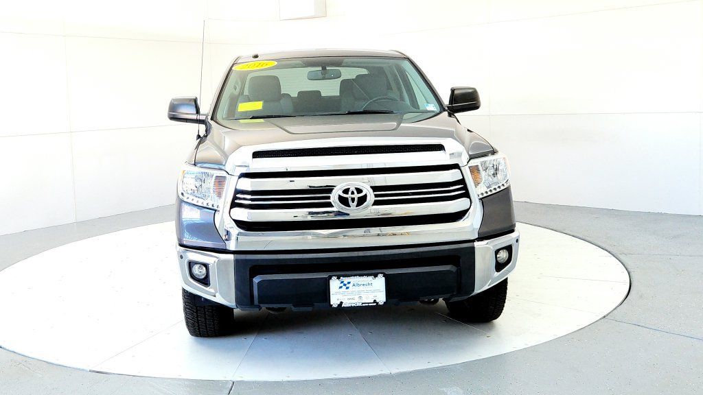 Used 2016 Toyota Tundra SR5 w/ TRD Off Road Package AWD/4WD image 8