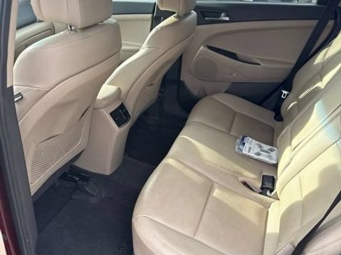 Used 2017 Hyundai Tucson Limited w/ Cargo Package AWD/4WD image 7