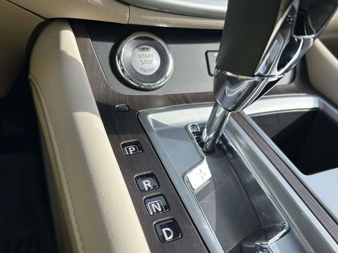 Used 2019 Nissan Murano Platinum image 19