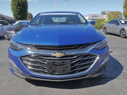 Used 2023 Chevrolet Malibu LT image 3