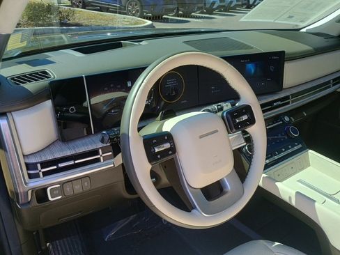 Used 2024 Hyundai Santa Fe Calligraphy image 12