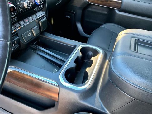 Used 2021 GMC Sierra 1500 SLT w/ SLT Premium Plus Package image 15