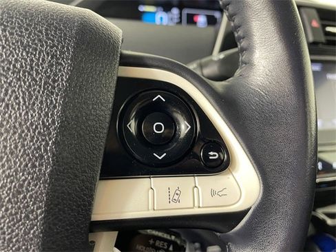 Used 2018 Toyota Prius Prime Plus image 9