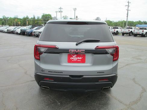 Used 2023 GMC Acadia SLT w/ Elevation Edition AWD/4WD image 6