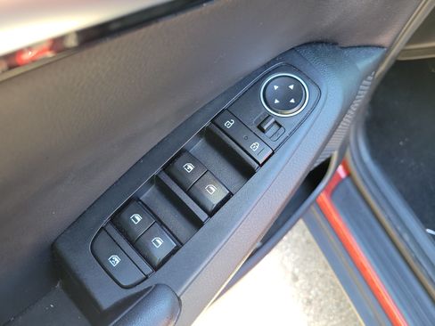 Used 2023 Kia Seltos S w/ Navigation Package AWD/4WD image 20