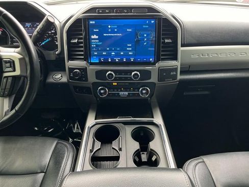 Used 2022 Ford F350 Lariat w/ Lariat Ultimate Package image 5