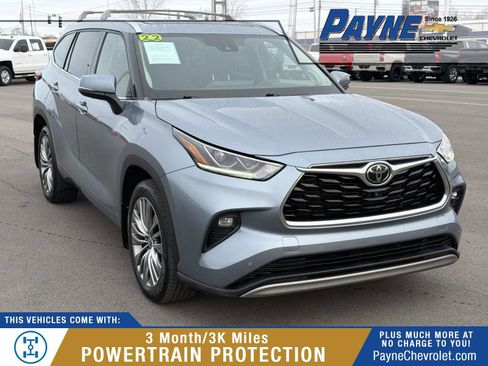 Used 2022 Toyota Highlander Platinum image 1