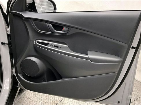 Certified 2023 Hyundai Kona SE w/ Cargo Package image 18