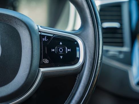 Used 2019 Volvo XC90 T6 Momentum w/ Advanced Package AWD/4WD image 27