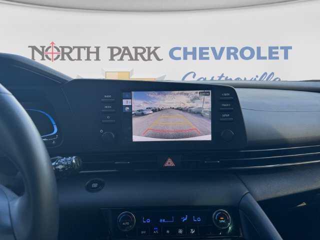 Used 2025 Hyundai Elantra Sport FWD image 16