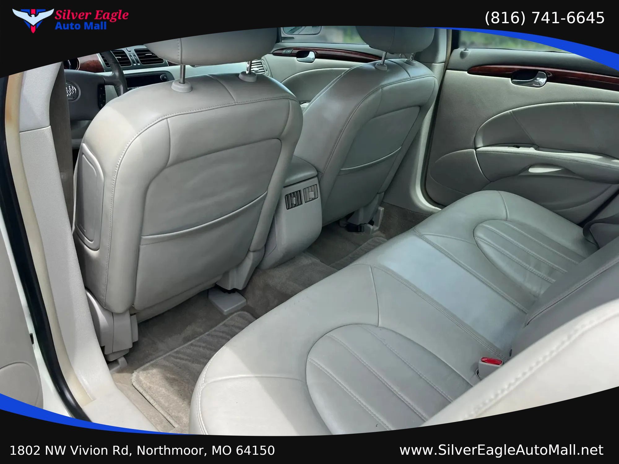 Used 2009 Buick Lucerne CXL FWD image 9