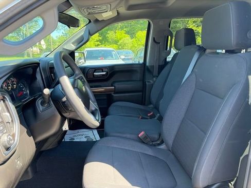 Used 2020 Chevrolet Silverado 1500 LT AWD/4WD image 9