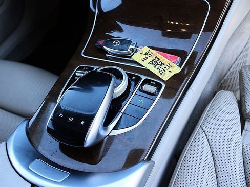 Used 2016 Mercedes-Benz C 300 Sedan image 18