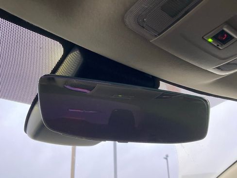 Used 2022 Toyota Corolla LE image 25