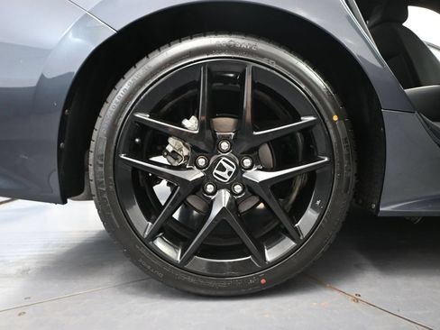 Used 2023 Honda Civic Sport image 14