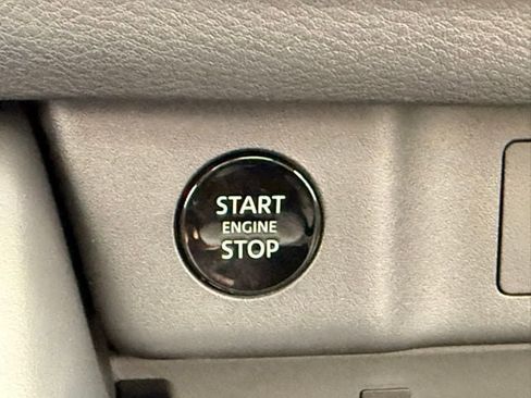 New 2026 Nissan Rogue Platinum w/ Platinum Premium Package image 34