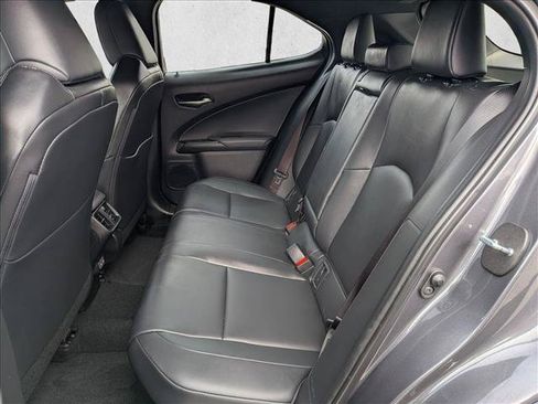 Used 2024 Lexus UX 250h FWD image 19