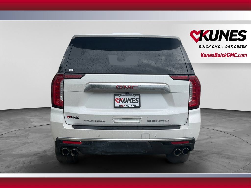 Used 2024 GMC Yukon Denali AWD/4WD image 9
