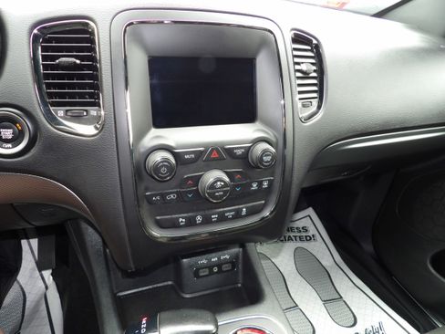 Used 2019 Dodge Durango GT image 16