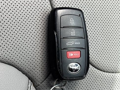 Used 2026 Toyota Sequoia Limited AWD/4WD image 47