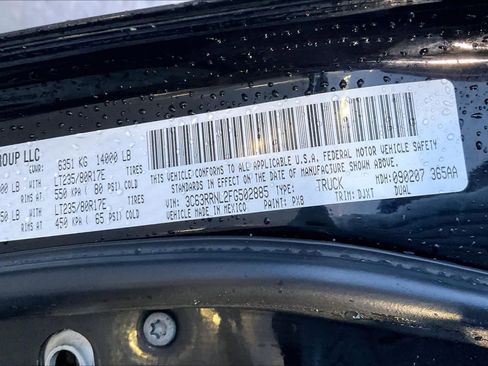 Used 2015 RAM 3500 Laramie Longhorn image 34