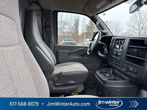 Used 2022 GMC Savana 2500 w/ Driver Convenience Package image 15