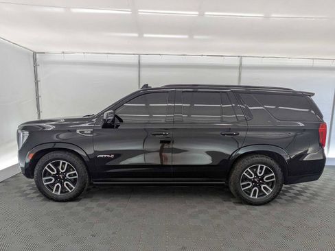 Used 2021 GMC Yukon AT4 w/ AT4 Premium Plus Package AWD/4WD image 3
