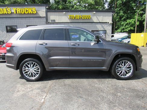 Used 2018 Jeep Grand Cherokee Summit w/ Platinum Series Group AWD/4WD image 8