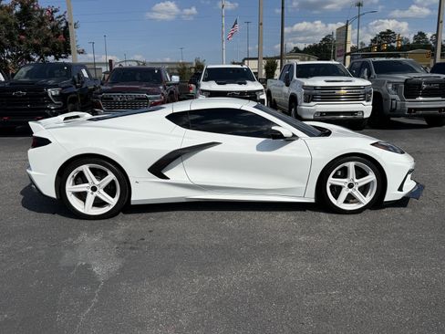 Used 2023 Chevrolet Corvette Stingray Coupe w/ Z51 Performance Package RWD image 12