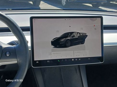 Used 2023 Tesla Model 3 Standard Range image 26