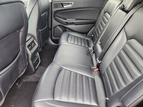 Used 2024 Ford Edge SEL image 29