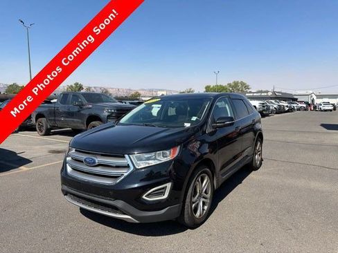 Used 2018 Ford Edge Titanium w/ Equipment Group 301A AWD/4WD image 3