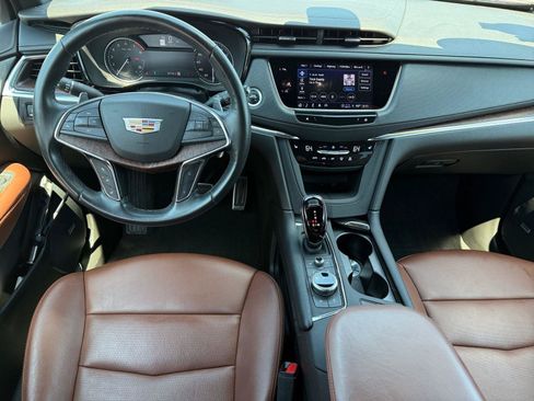 Certified 2023 Cadillac XT5 Sportv AWD/4WD image 21