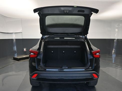 Certified 2026 Chevrolet Trax RS w/ Driver Confidence Package image 11