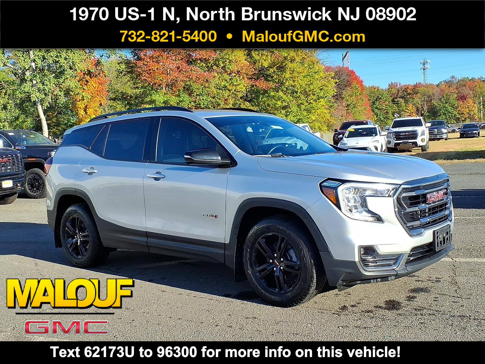 Used 2022 GMC Terrain AT4 AWD/4WD image 1