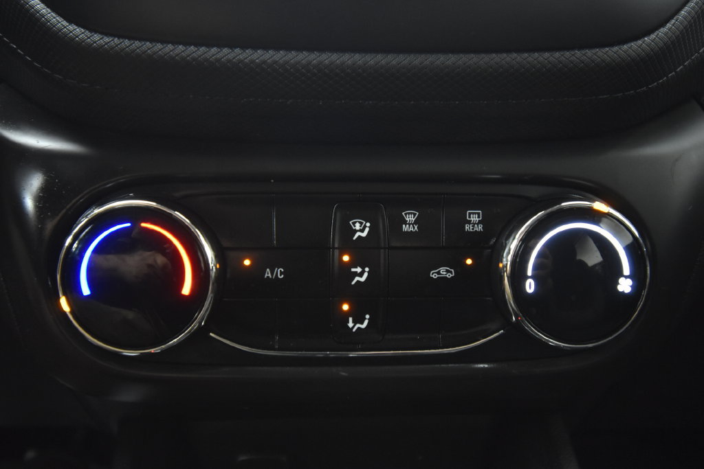 Used 2023 Chevrolet TrailBlazer LS AWD/4WD image 26