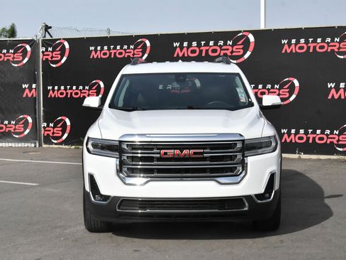 Used 2023 GMC Acadia SLT image 2